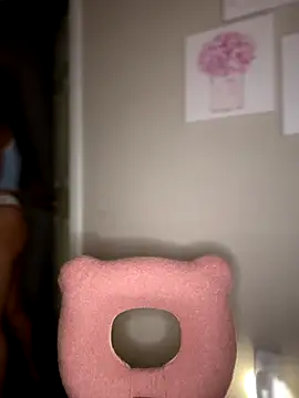 JazzieXo online show from 3, 12, 2025