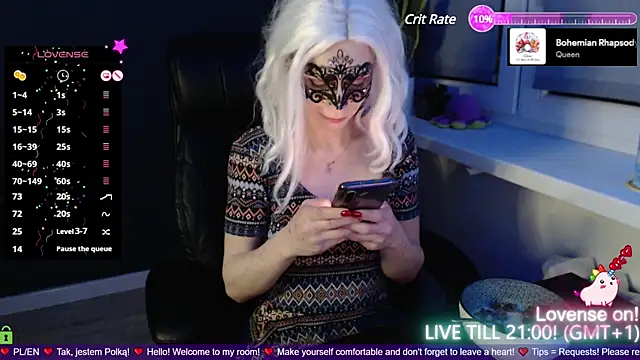 strawberry muffin online show from 14, 1, 2025