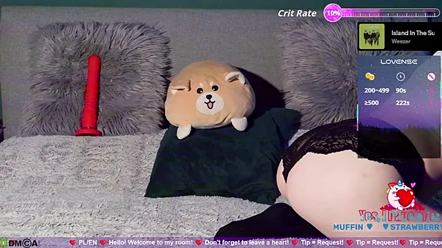 strawberry muffin online show from 8, 7, 2026