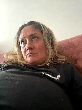 gabiTetas online show from 19, 10, 2025