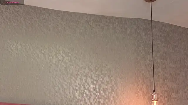 Alexa Thaylor  online show from 11, 5, 2026