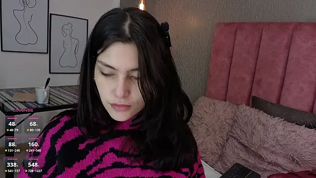 Alexa Thaylor  online show from 24, 3, 2026