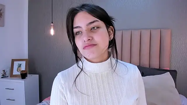 Alexa Thaylor  online show from 3, 3, 2025