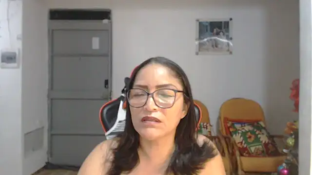 Valentina lara01 online show from 7, 12, 2024