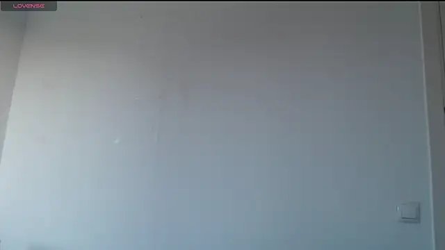  Hot Lady  online show from 23, 4, 2026