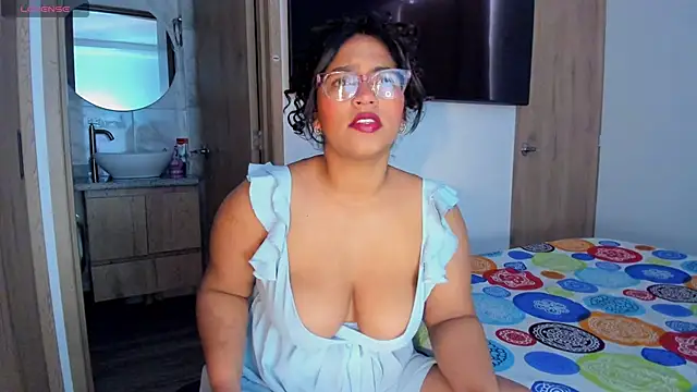 Snapshot of iriss_25 chatting on 11, 6, 2026 iriss 25 online show from 11, 6, 2026