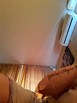 ROXOLANAA SEXY online show from 31, 3, 2026