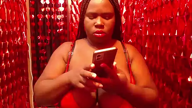 Snapshot of Tishabrown_ chatting on 28, 5, 2026 Tishabrown online show from 28, 5, 2026