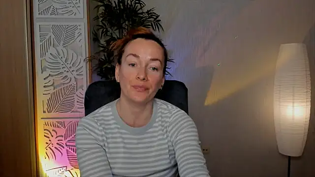 RebeccaMartinez online show from 12, 4, 2026