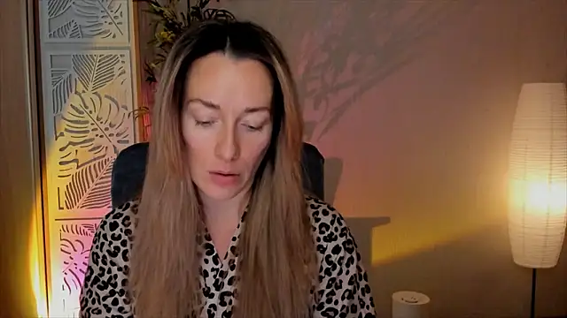 RebeccaMartinez online show from 13, 2, 2026