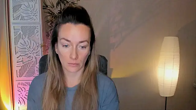 RebeccaMartinez online show from 6, 2, 2026