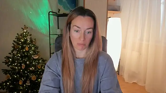 RebeccaMartinez online show from 21, 12, 2025