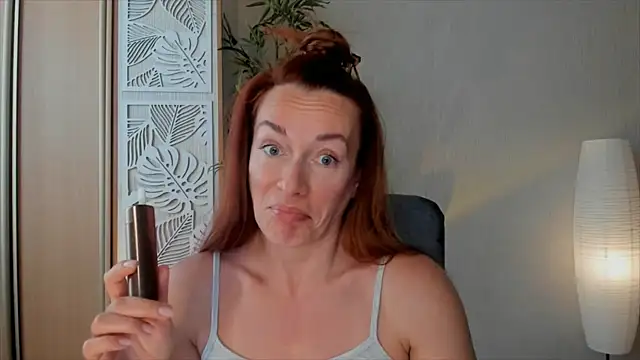 Snapshot of RebeccaMartinez chatting on 29, 5, 2026 RebeccaMartinez online show from 29, 5, 2026