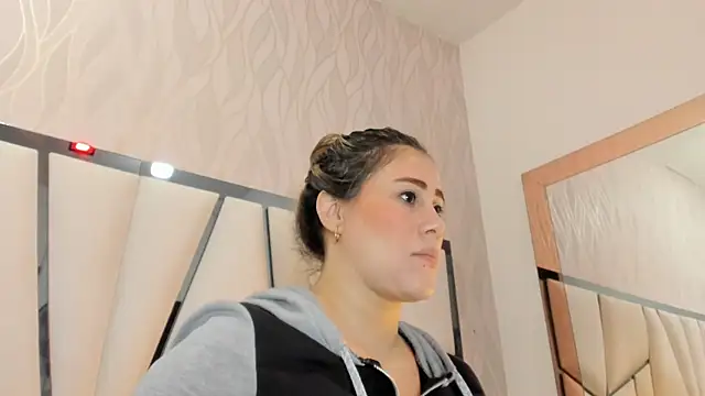 kimberly7  online show from 30, 10, 2025