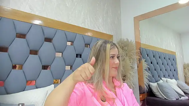Snapshot of kimberly7_ chatting on 30, 5, 2026 kimberly7 online show from 30, 5, 2026