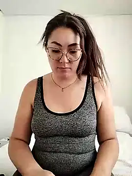 katha steele  online show from 21, 1, 2025