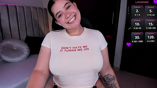 Snapshot of daniela_hornny chatting on 21, 2, 2025 daniela hornny online show from 21, 2, 2025