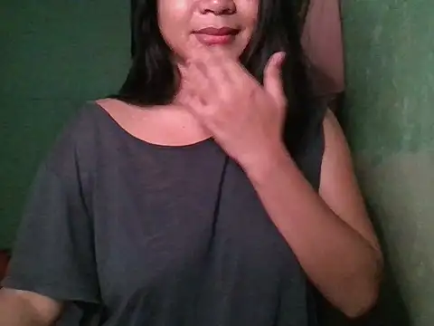 Snapshot of _smiling4u_ chatting on 21, 10, 2025 smiling4u online show from 21, 10, 2025