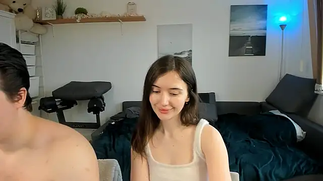 PollyFlame online show from 1, 3, 2025