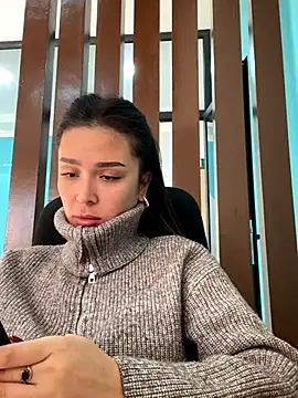 Snapshot of Sweet_Lollypop chatting on 15, 12, 2025 Sweet Lollypop online show from 15, 12, 2025