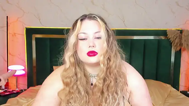 Snapshot of rosal1a chatting on 6, 5, 2026 rosal1a online show from 6, 5, 2026