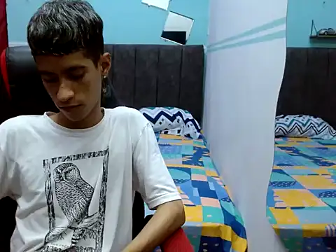 Angelstripboy online show from 15, 3, 2025