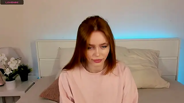 Phoenix Margo online show from 20, 3, 2025