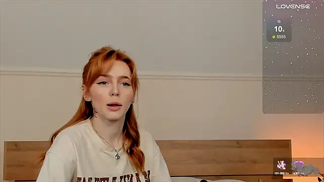Phoenix Margo online show from 10, 9, 2025
