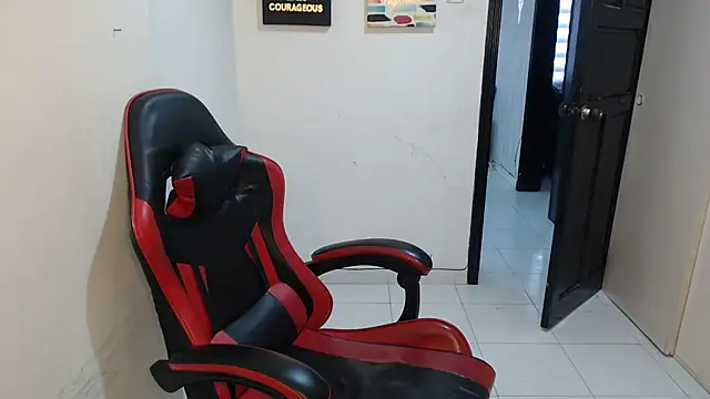 Liamiler01  online show from 6, 2, 2026