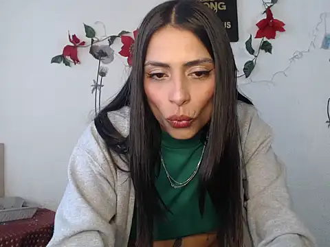 Liamiler01  online show from 13, 12, 2024