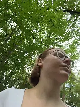 Snapshot of LucyFoxLulu chatting on 9, 7, 2026 LucyFoxLulu online show from 9, 7, 2026