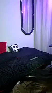 Amy Aloqua online show from 27, 10, 2025