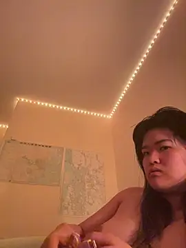 Snapshot of forbiddenfruitcake chatting on 19, 5, 2026 forbiddenfruitcake online show from 19, 5, 2026