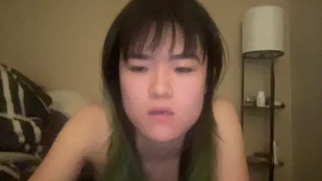 Snapshot of forbiddenfruitcake chatting on 1, 2, 2025 forbiddenfruitcake online show from 1, 2, 2025