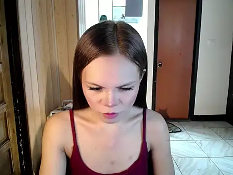 katie white online show from 19, 7, 2026
