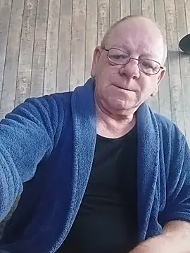 Kuschelb online show from 8, 6, 2026