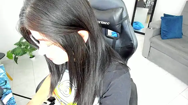 BellaFlaming online show from 22, 9, 2025