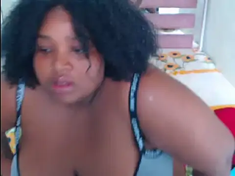chocolatehot04 online show from 13, 3, 2025
