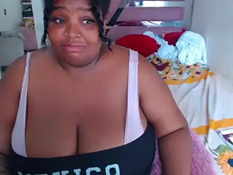 chocolatehot04 online show from 12, 2, 2025