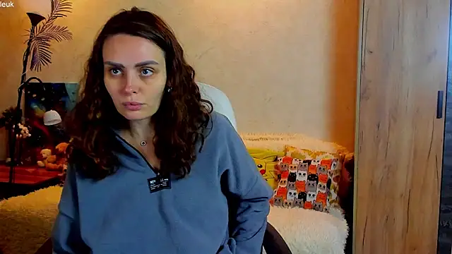 mia grantes online show from 30, 9, 2025