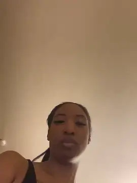 Snapshot of Iceblanca chatting on 21, 2, 2025 Iceblanca online show from 21, 2, 2025