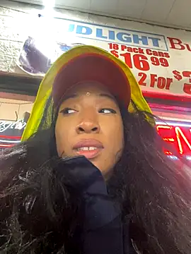 Iceblanca online show from 14, 10, 2025