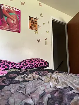 Iceblanca online show from 15, 4, 2026