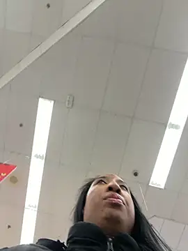 Iceblanca online show from 25, 2, 2026