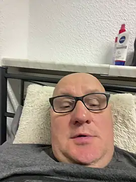 Snapshot of vanjbi45 chatting on 11, 3, 2025 vanjbi45 online show from 11, 3, 2025