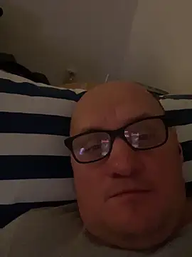 Snapshot of vanjbi45 chatting on 1, 2, 2025 vanjbi45 online show from 1, 2, 2025