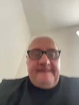 Snapshot of vanjbi45 chatting on 8, 2, 2025 vanjbi45 online show from 8, 2, 2025