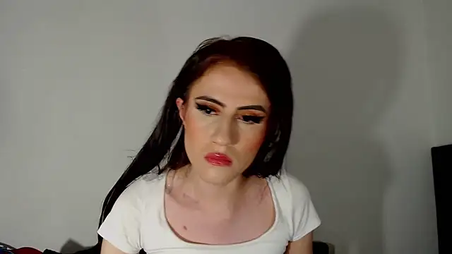 Snapshot of angelicatsx chatting on 19, 10, 2025 angelicatsx online show from 19, 10, 2025