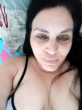 Snapshot of CRUELLAXX chatting on 14, 12, 2024 CRUELLAXX online show from 14, 12, 2024
