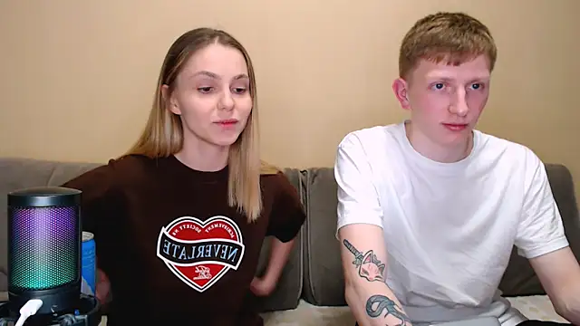 juliaanddima online show from 23, 3, 2026